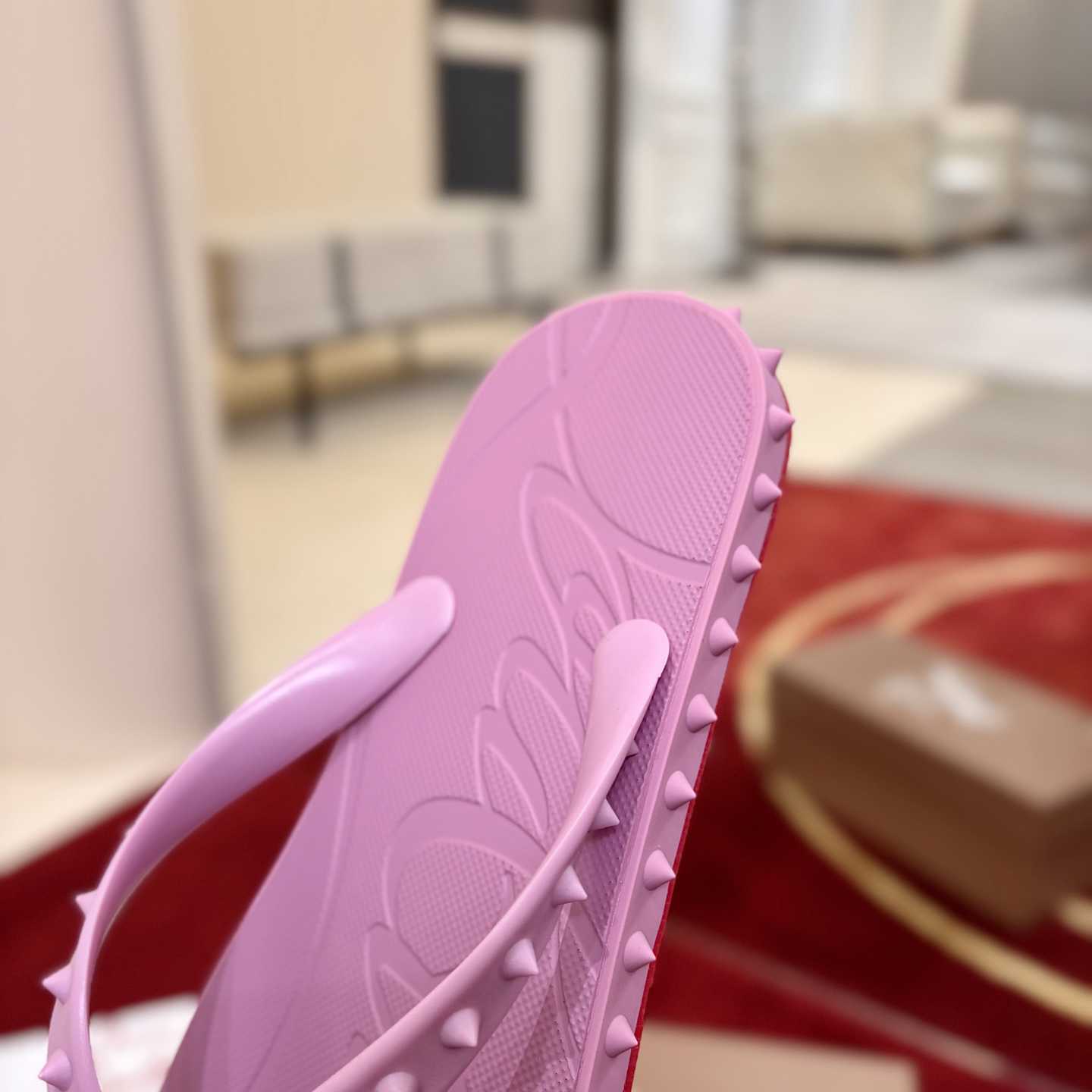 Christian Louboutin Super Loubi Flip Flops - DesignerGu