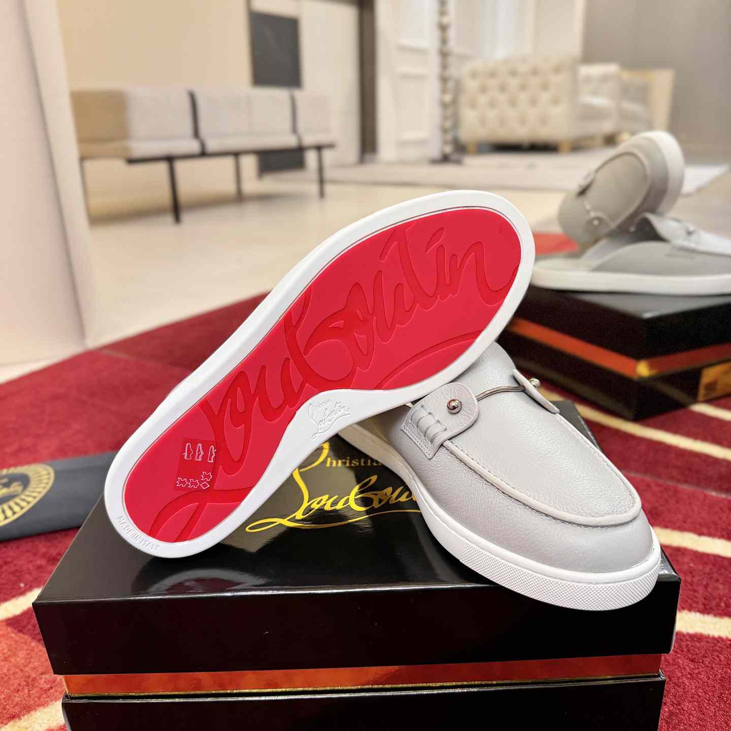 Christian Louboutin Chanme Donna Leather Boat Shoe Mules - DesignerGu