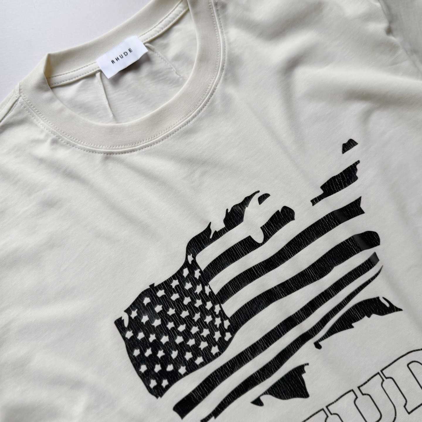 Rhude Banner Tee - DesignerGu