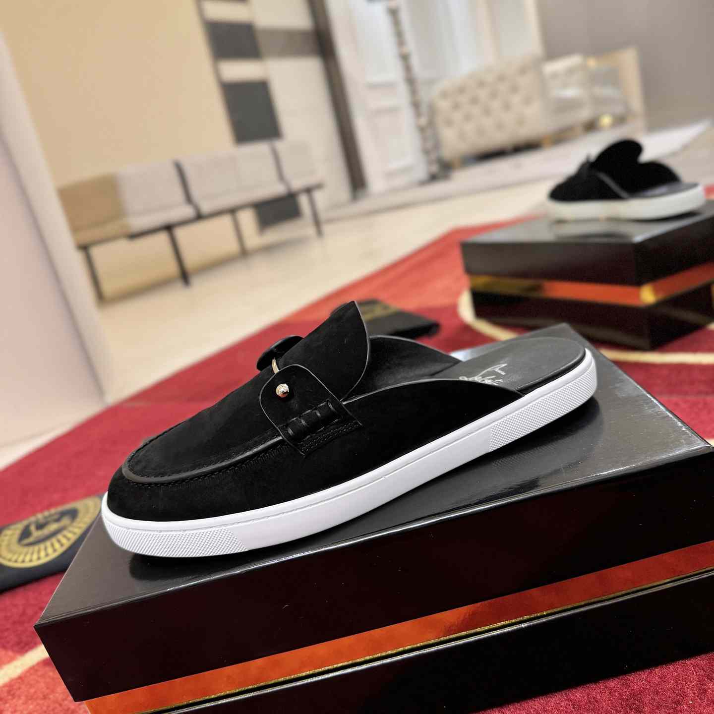 Christian Louboutin Chanme Donna Leather Boat Shoe Mules - DesignerGu