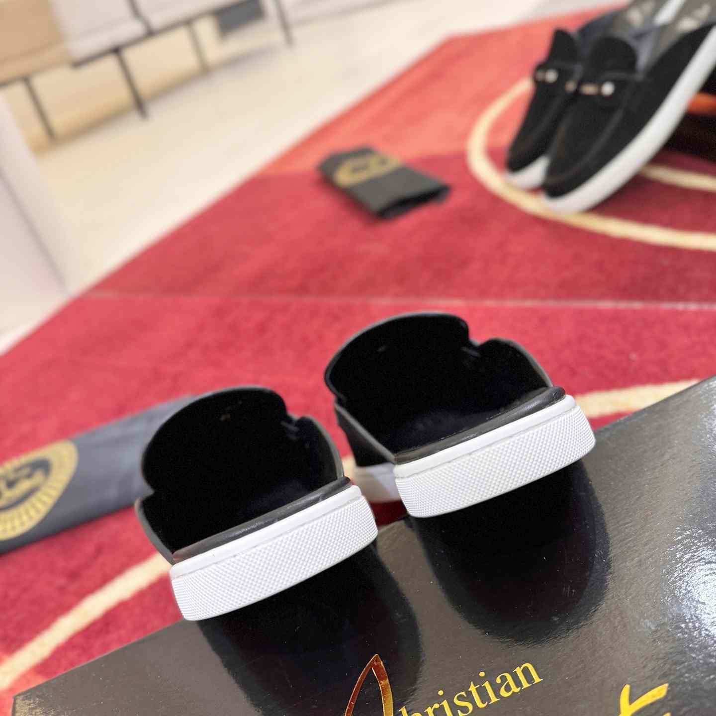 Christian Louboutin Chanme Donna Leather Boat Shoe Mules - DesignerGu