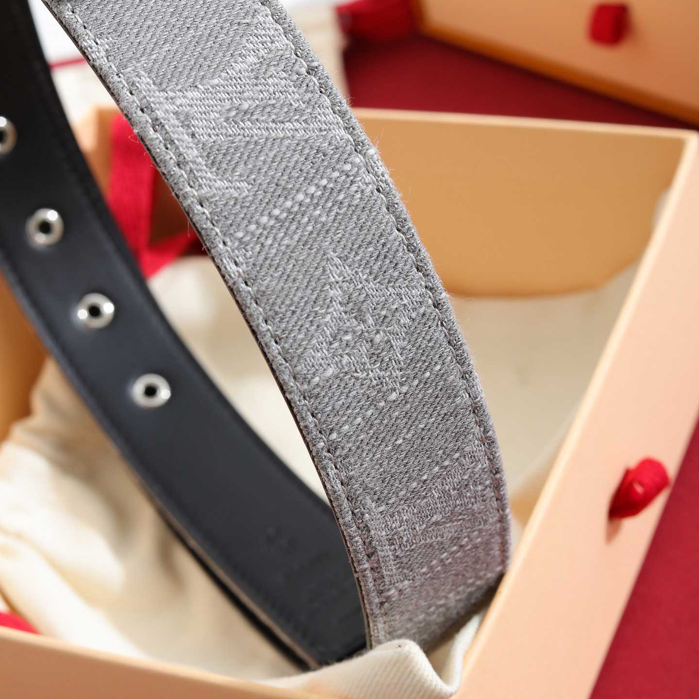 Louis Vuitton LV D-Ring Ard 30mm Belt - DesignerGu