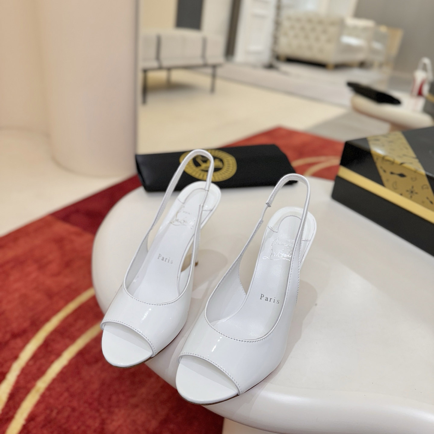 Christian Louboutin Sofia Z - DesignerGu