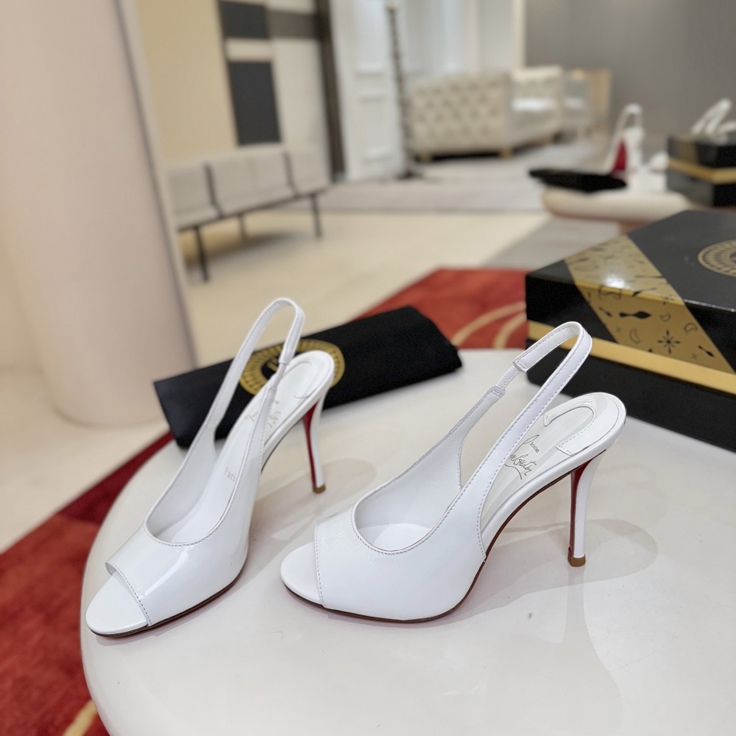 Christian Louboutin Sofia Z - DesignerGu