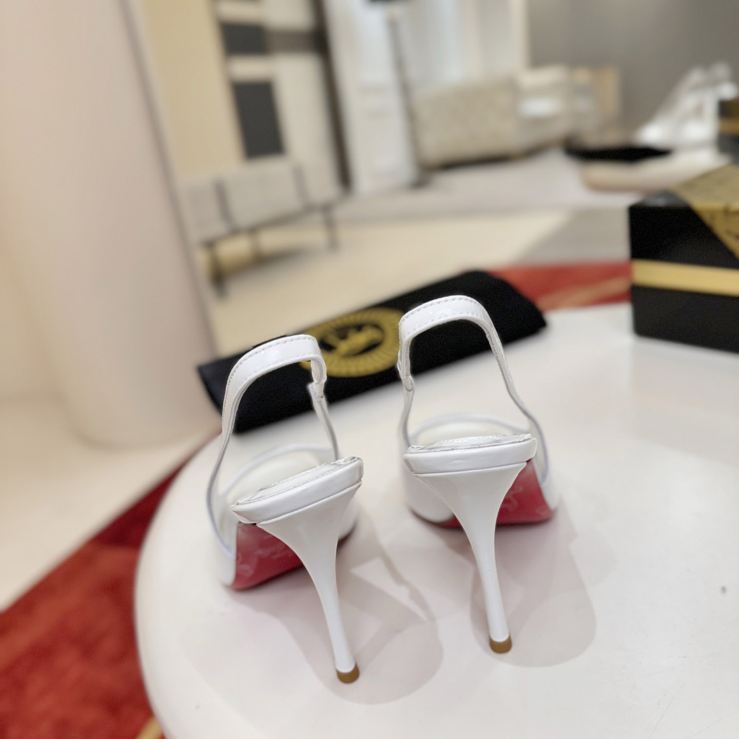 Christian Louboutin Sofia Z - DesignerGu