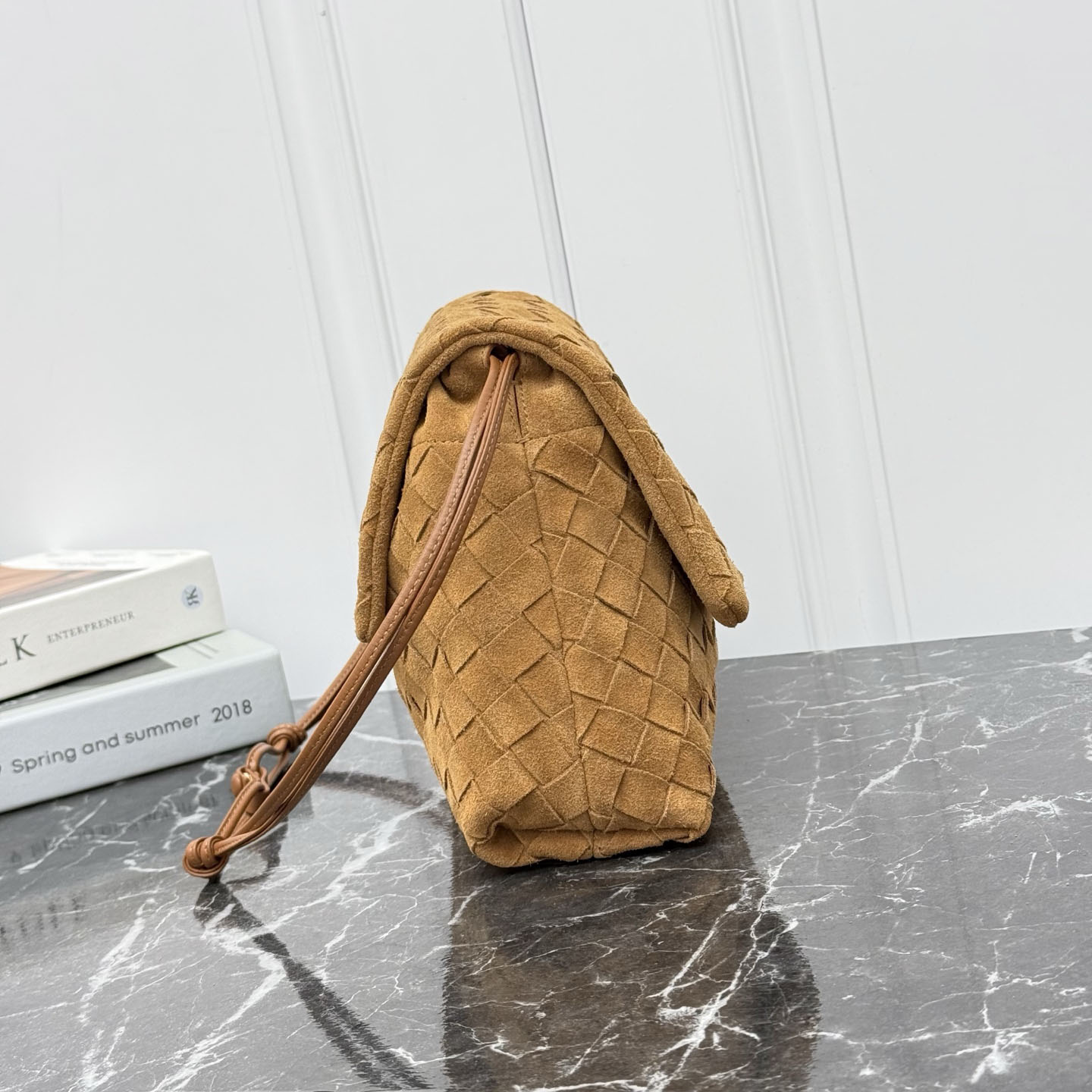 Bottega Veneta Giorno - DesignerGu