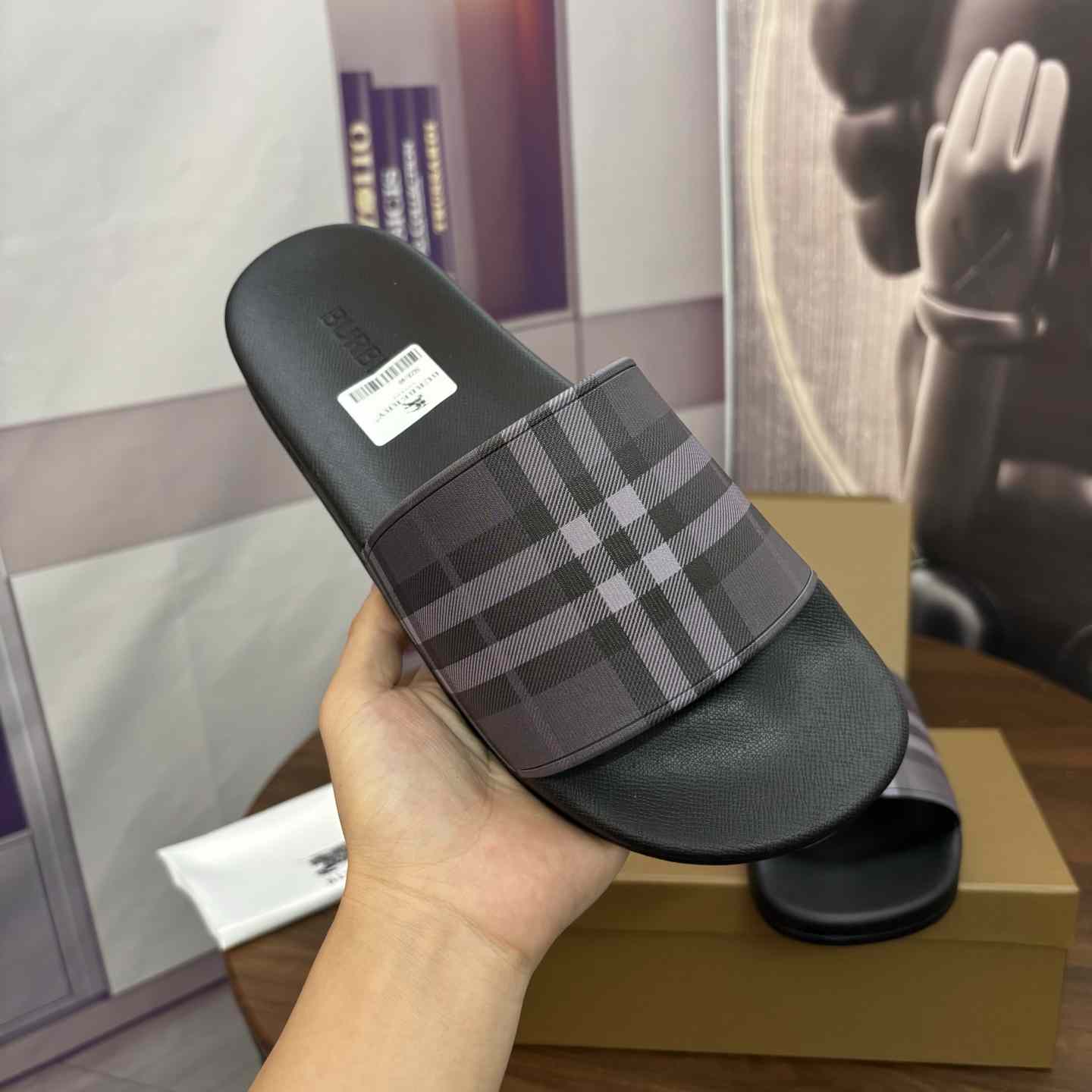 Burberry Check Slides - DesignerGu