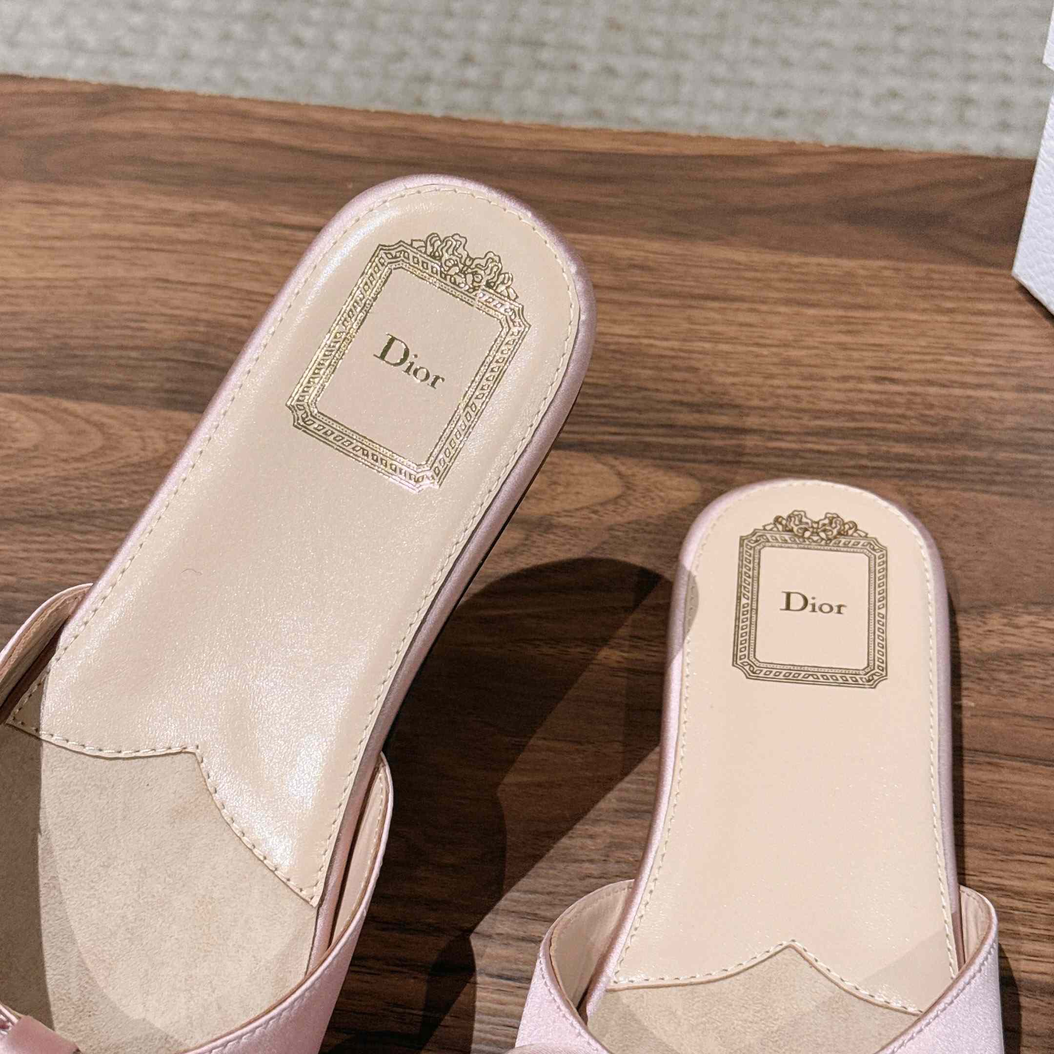 Dior Bow Slide - DesignerGu