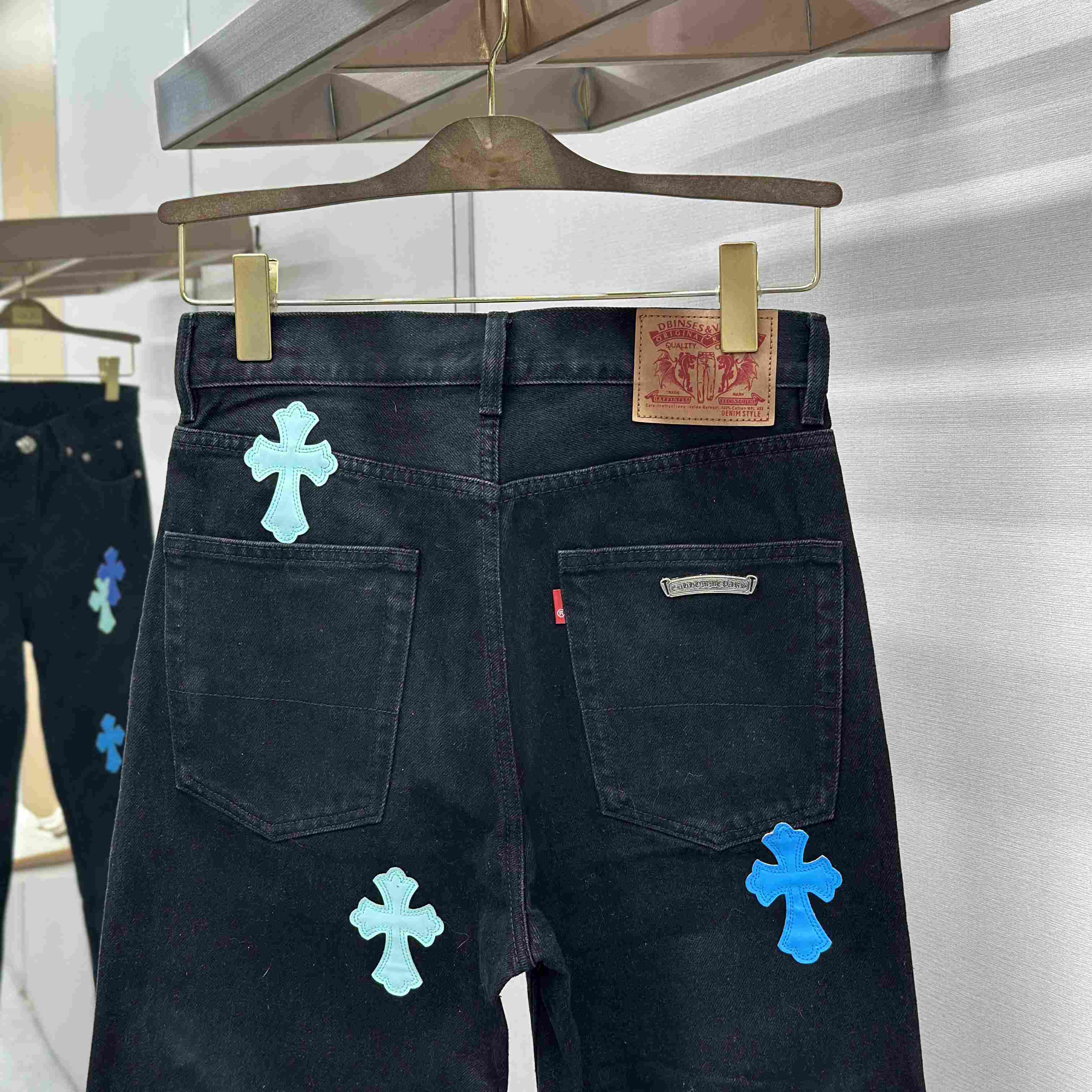 Chrome Hearts Jeans - DesignerGu