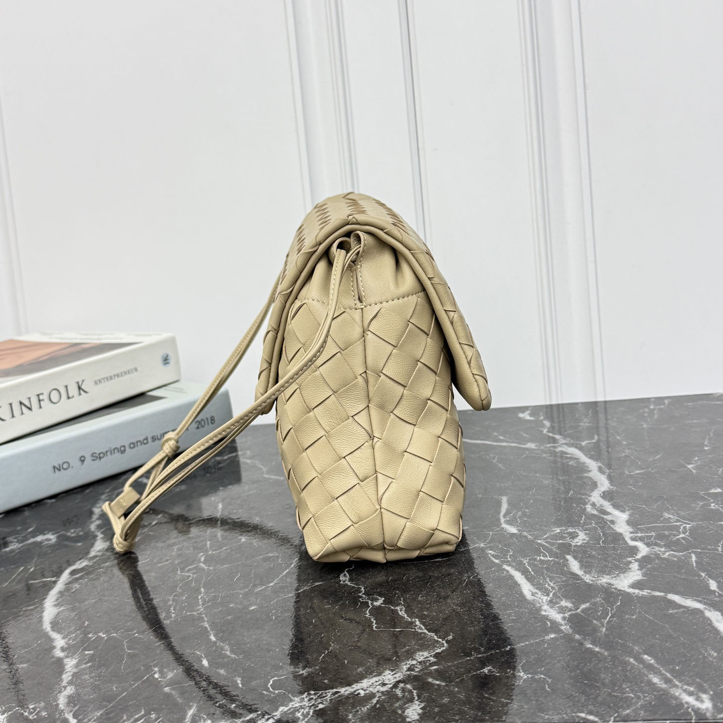 Bottega Veneta Giorno - DesignerGu