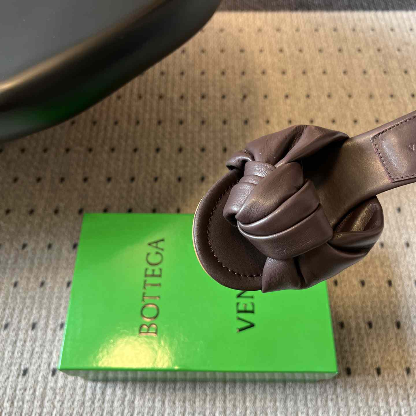 Bottega Veneta Cherry Mule - DesignerGu