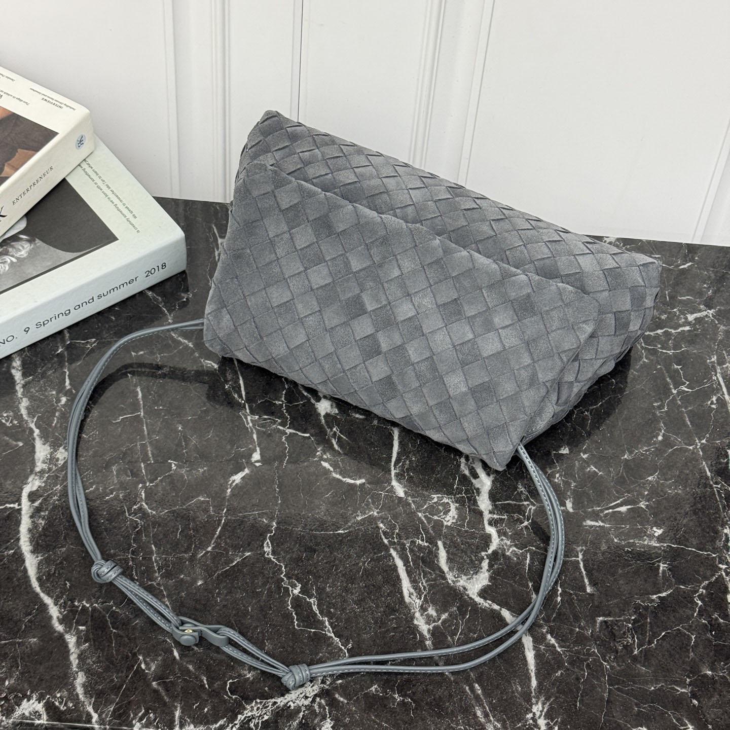 Bottega Veneta Giorno - DesignerGu