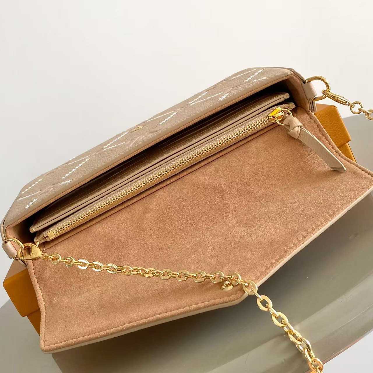 Louis Vuitton Pochette Félicie M29482 - DesignerGu