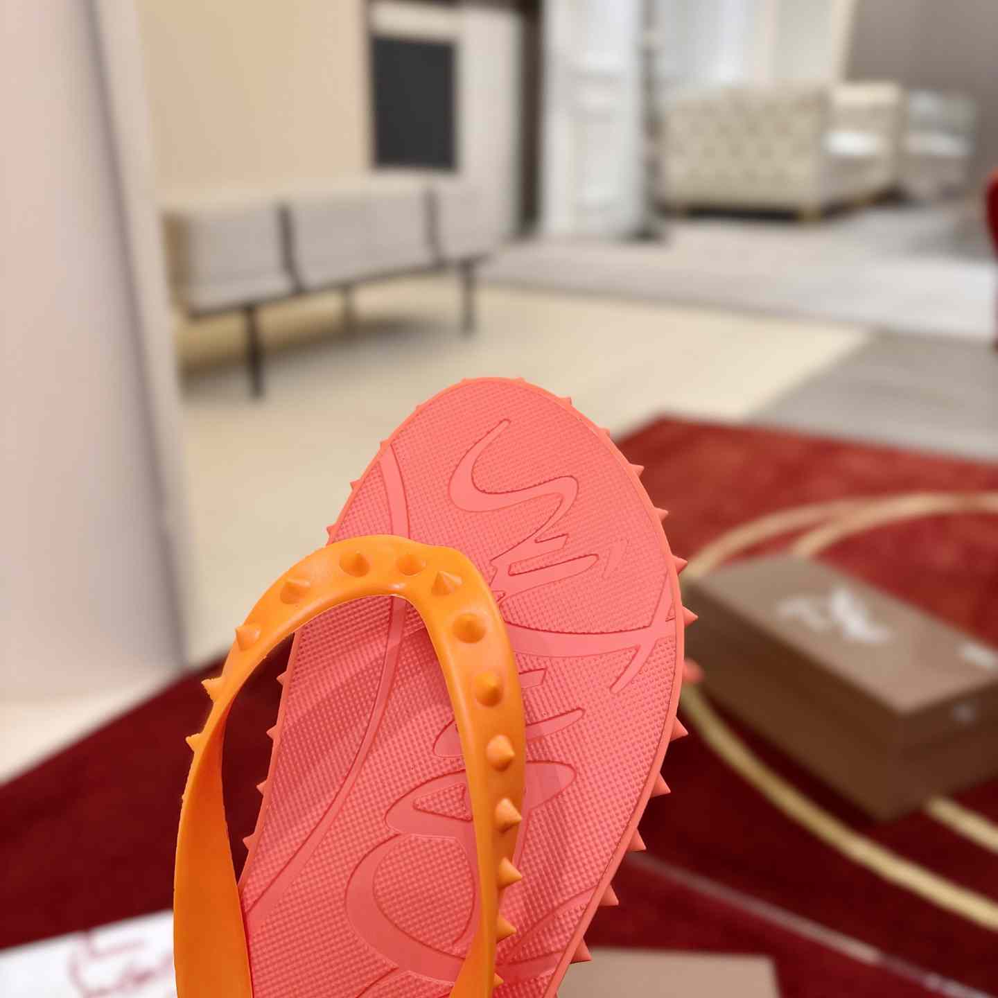 Christian Louboutin Super Loubi Flip Flops - DesignerGu