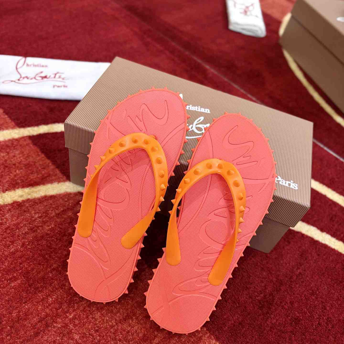 Christian Louboutin Super Loubi Flip Flops - DesignerGu