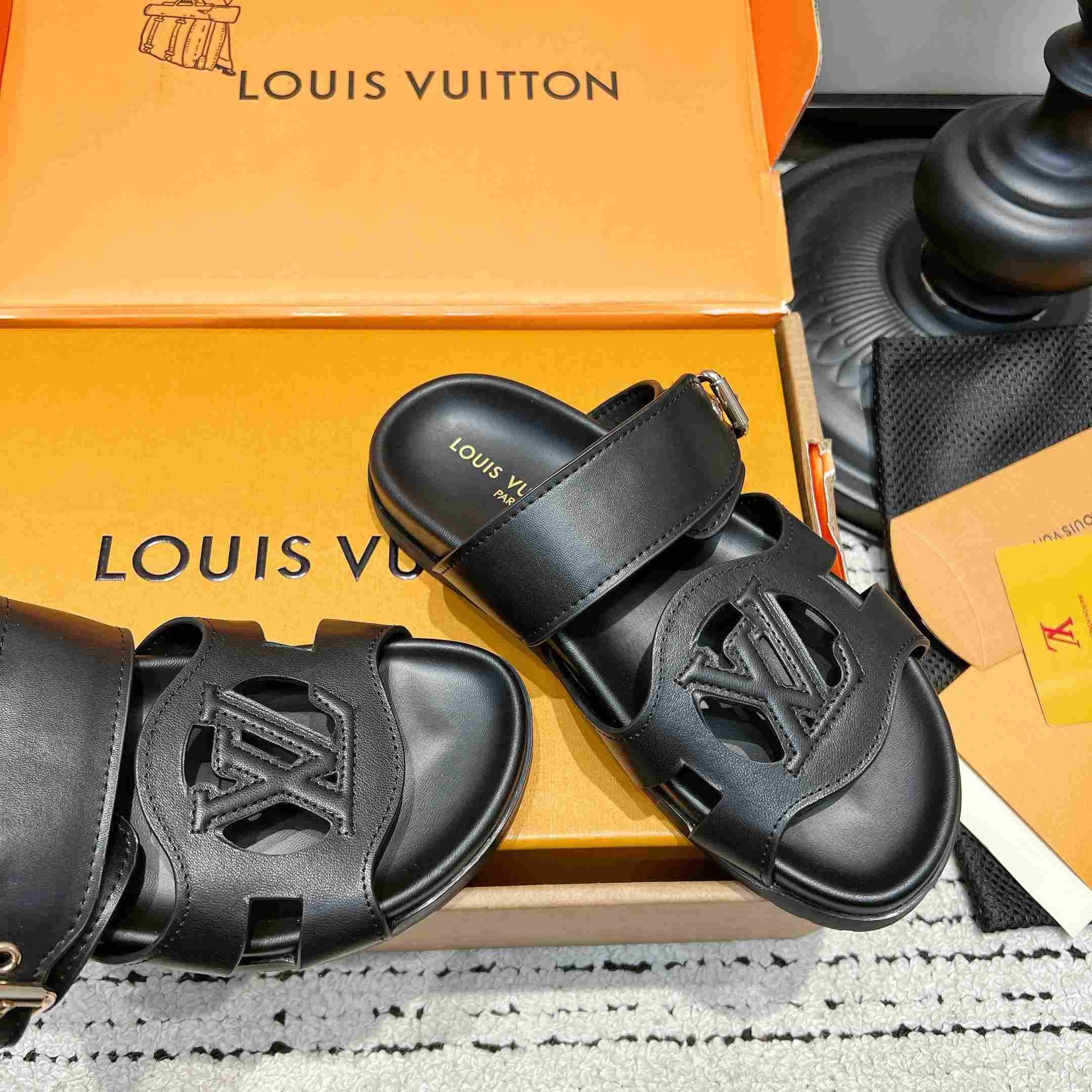 Louis Vuitton LV Isola Comfort Mule  - DesignerGu