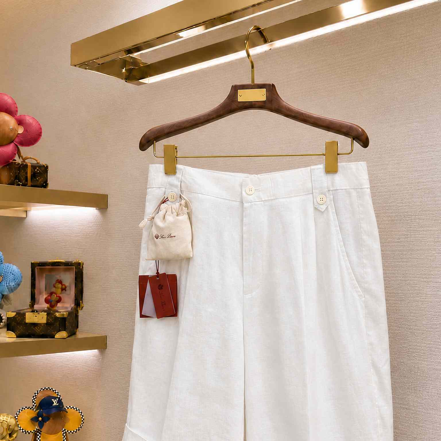 Loro Piana Linen Shorts - DesignerGu