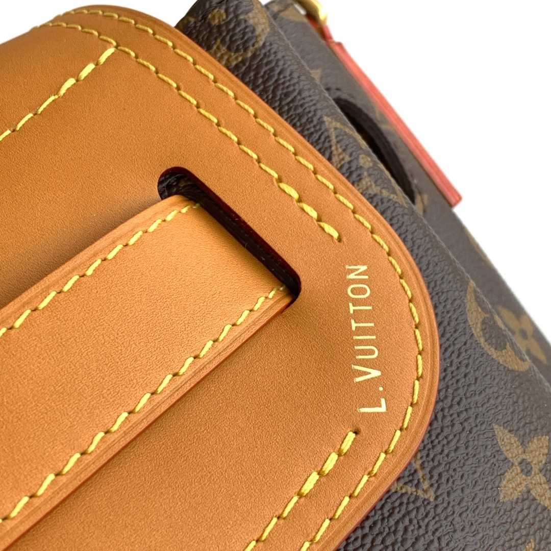 Louis Vuitton  Steamer 30 M25989 - DesignerGu