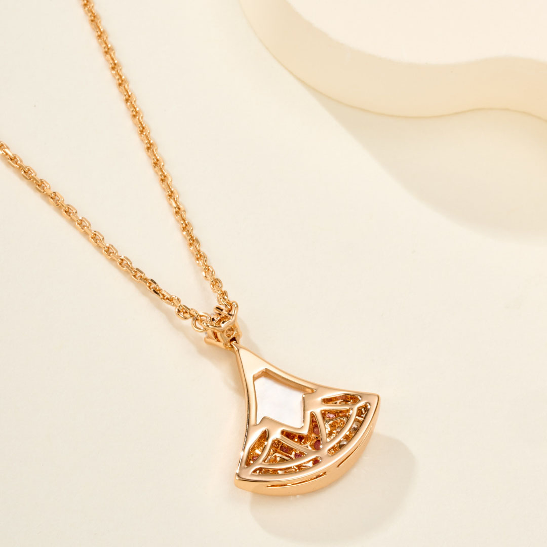 Bvlgari DIVAS’ DREAM Necklace - DesignerGu