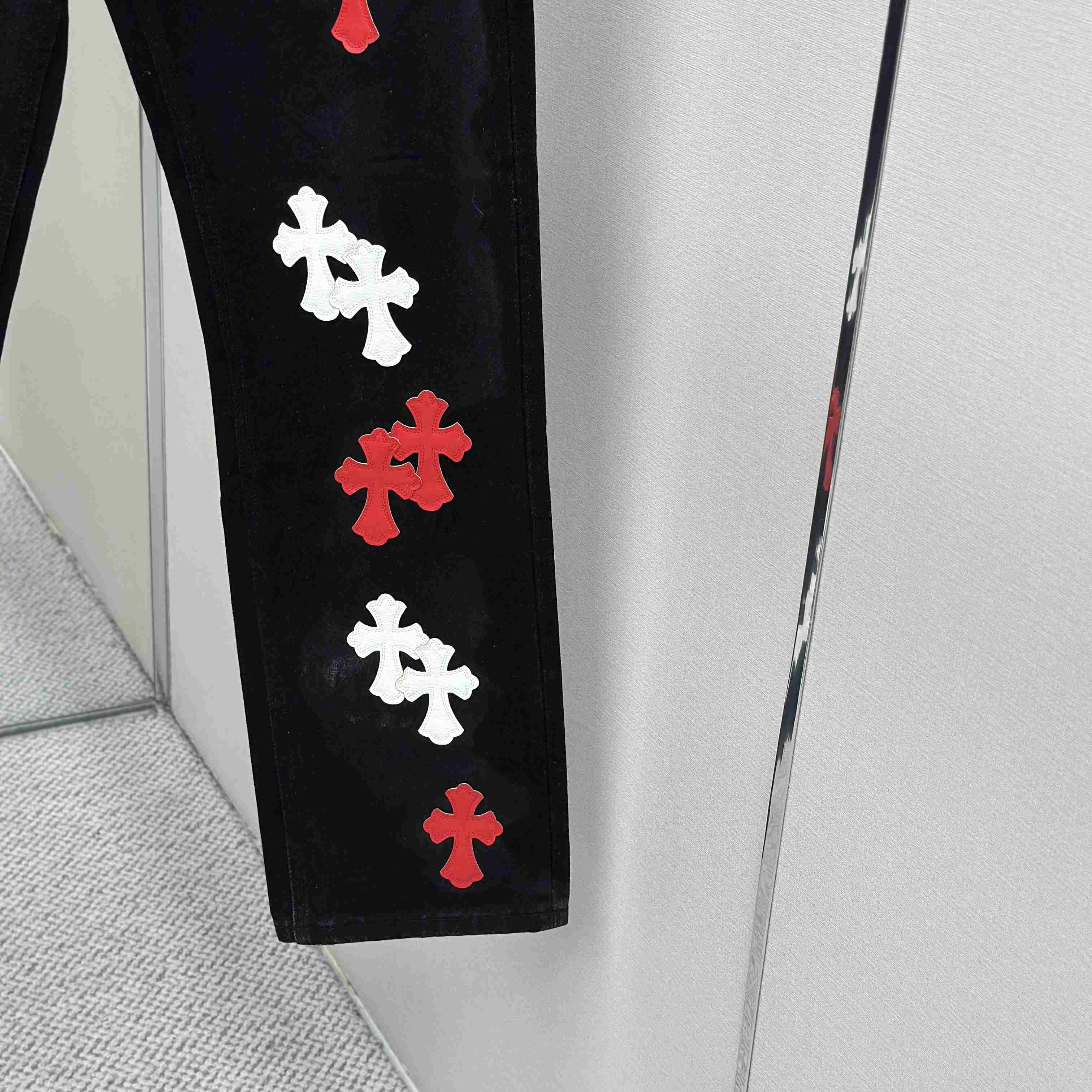 Chrome Hearts Jeans - DesignerGu