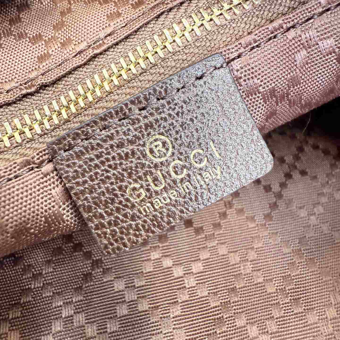 Gucci Lady Lunetta Chain Small Shoulder Bag A0034B - DesignerGu