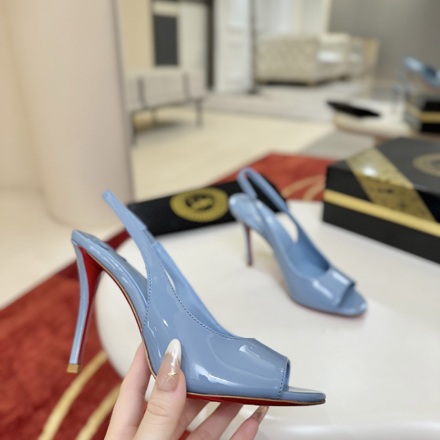 Christian Louboutin Sofia Z - DesignerGu