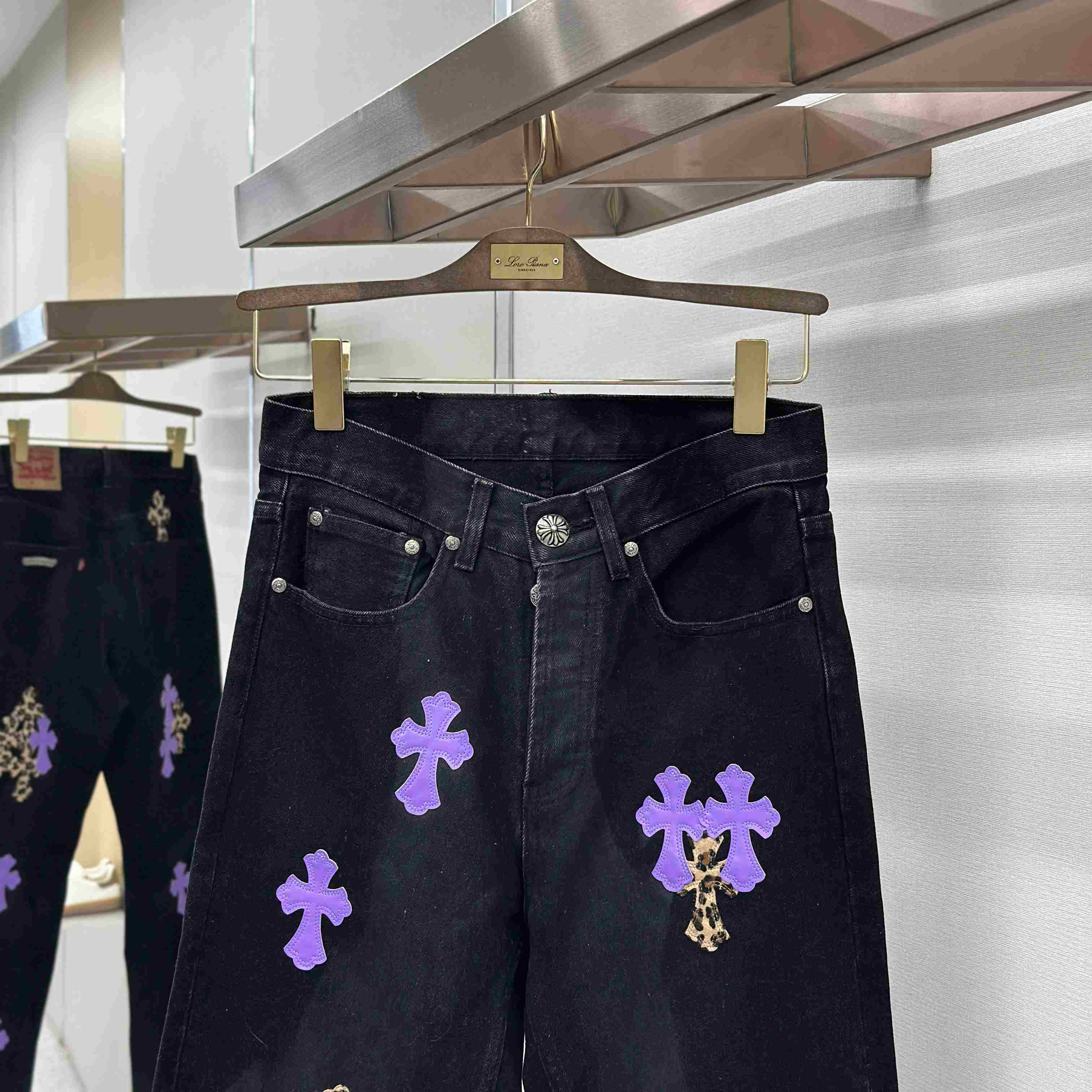 Chrome Hearts Jeans - DesignerGu