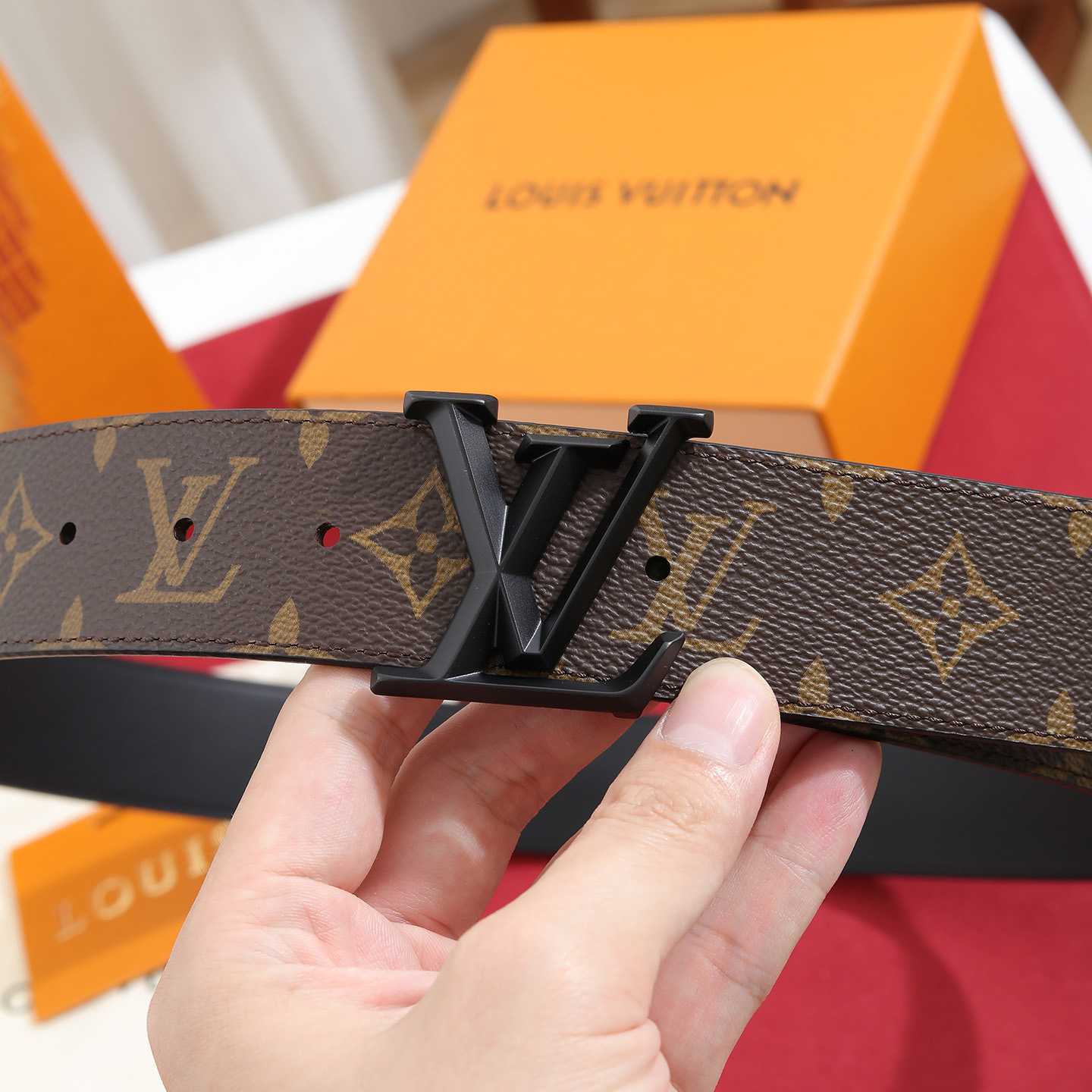 Louis Vuitton LV Pyramide 40mm Belt - DesignerGu