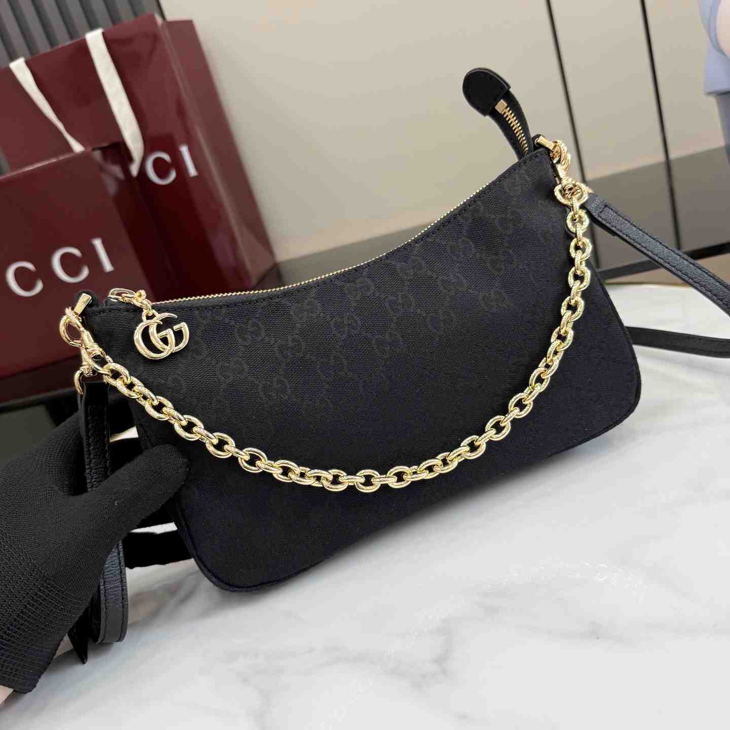 Gucci Lady Lunetta Chain Small Shoulder Bag A0034B - DesignerGu