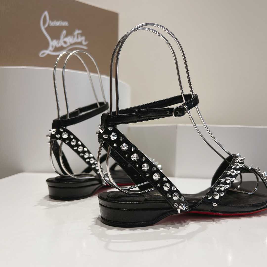 Christian Louboutin Mafaldina Spikes Leather Sandals - DesignerGu