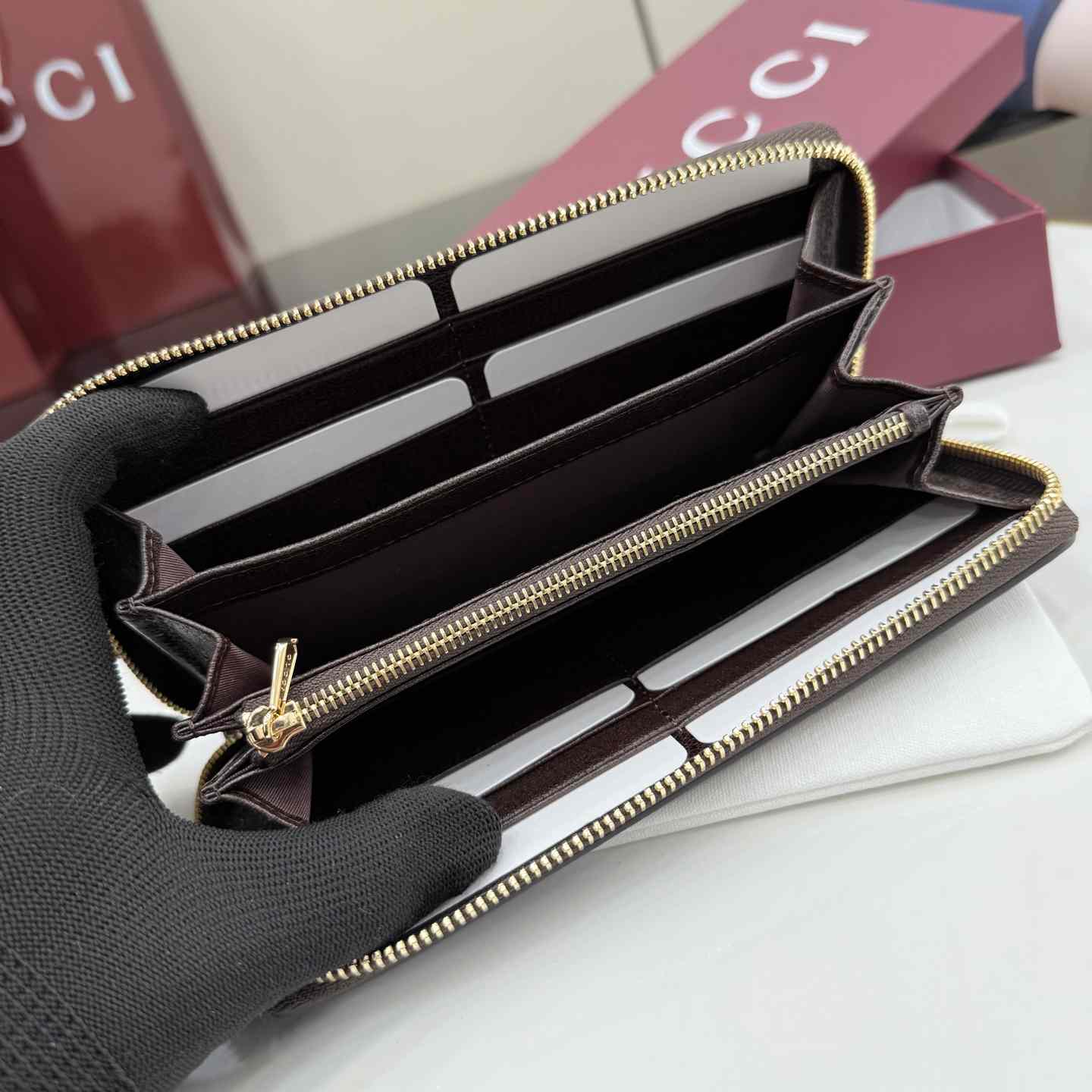 Gucci Lira Zip Around Wallet 867318 - DesignerGu