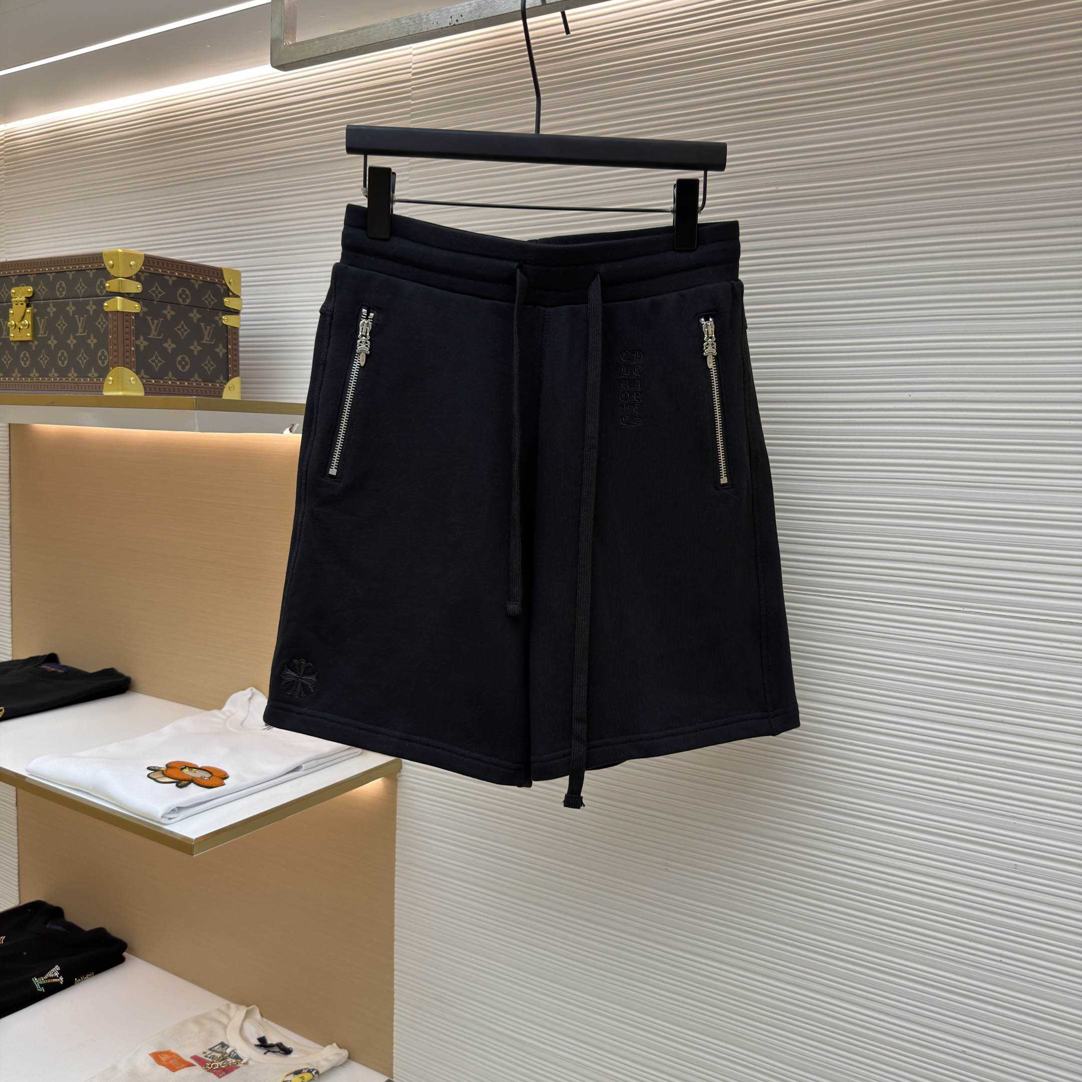Chrome Hearts Dagger Sweat Shorts - DesignerGu