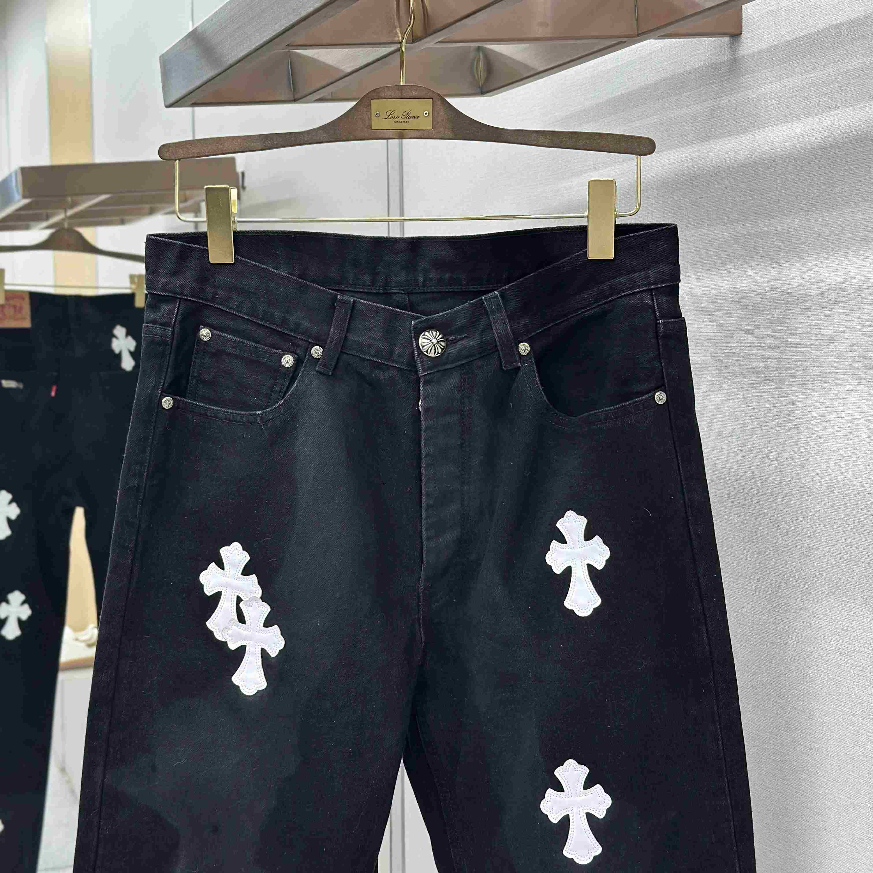 Chrome Hearts Jeans - DesignerGu