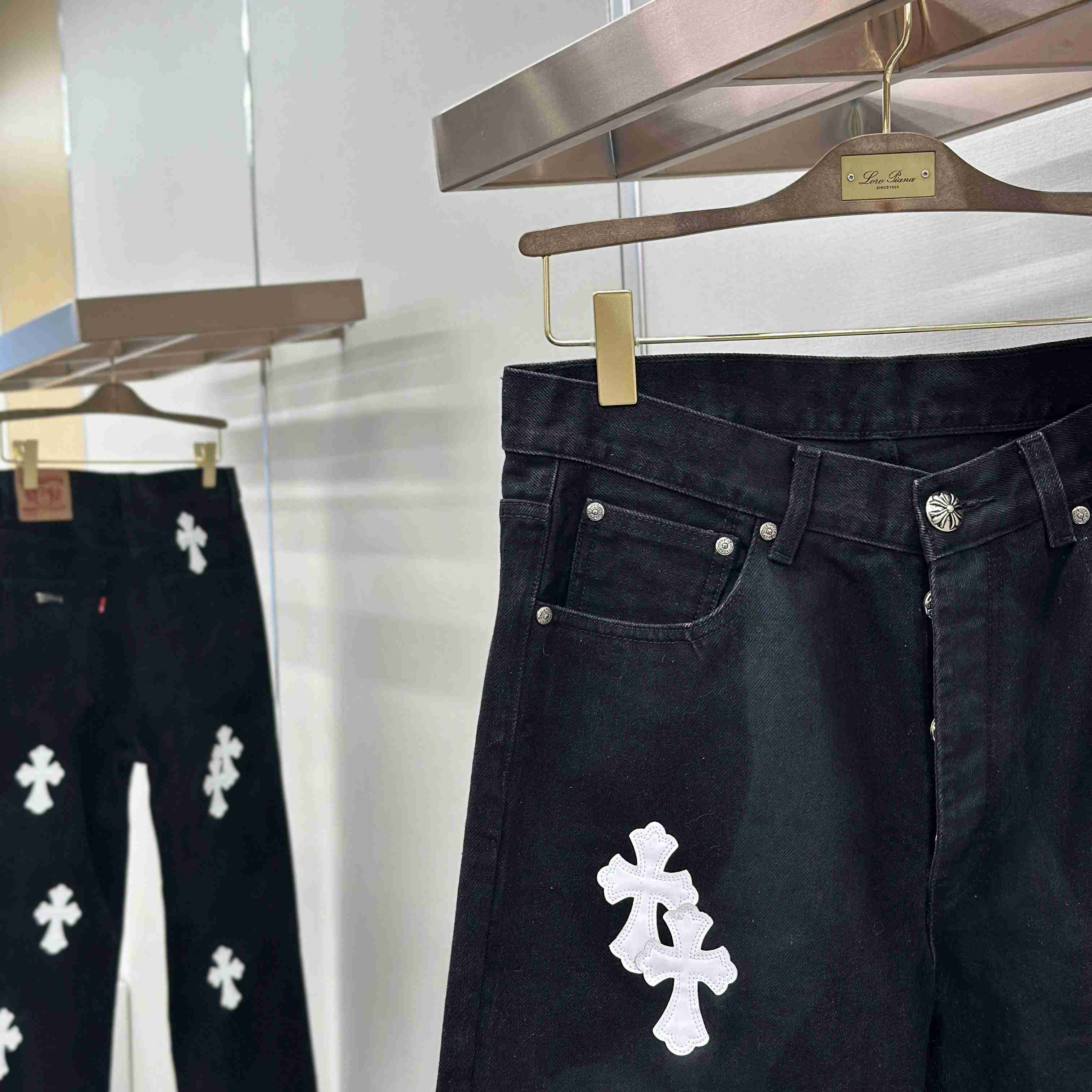 Chrome Hearts Jeans - DesignerGu