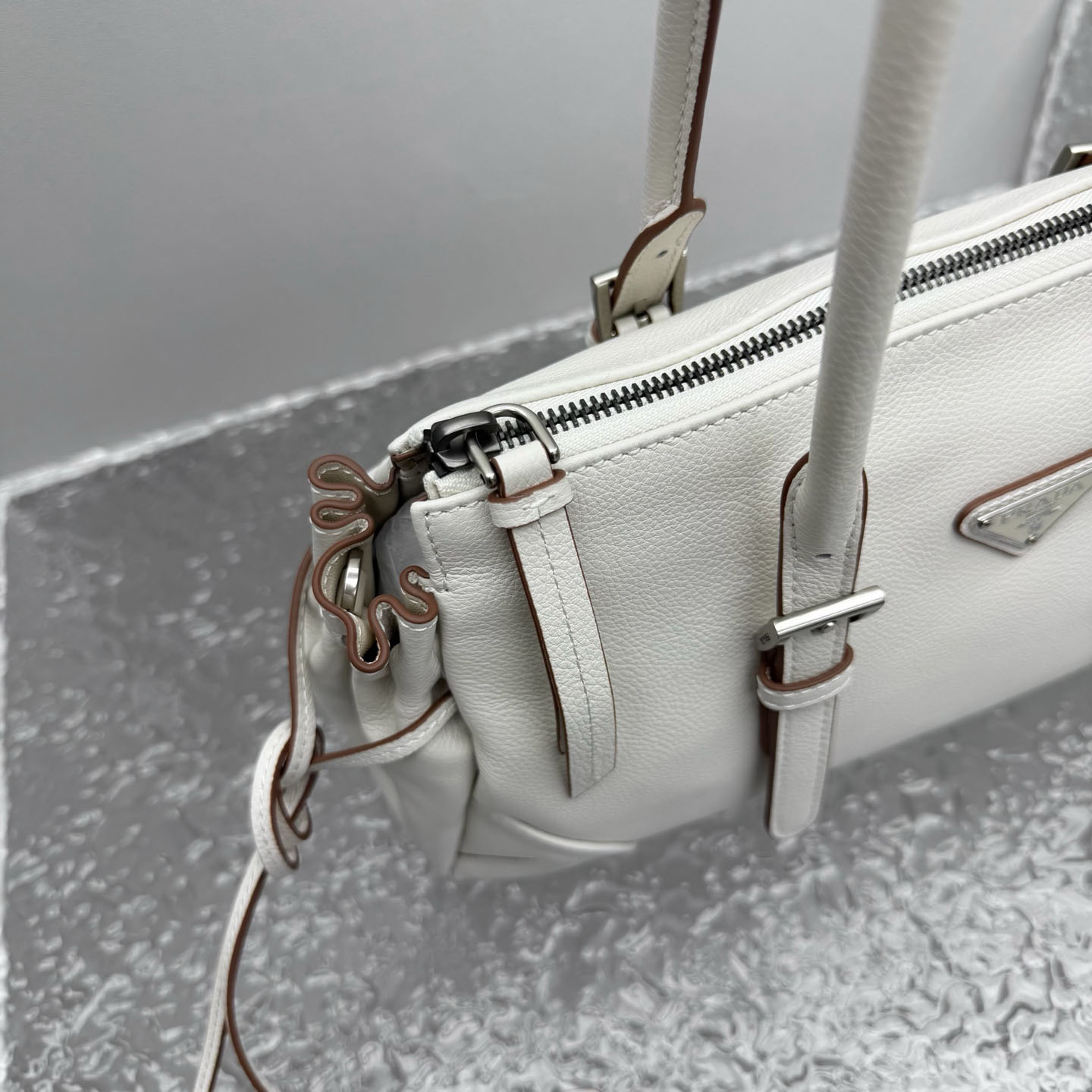 Prada Bonnie Medium Antiqued Leather Tote Bag - DesignerGu