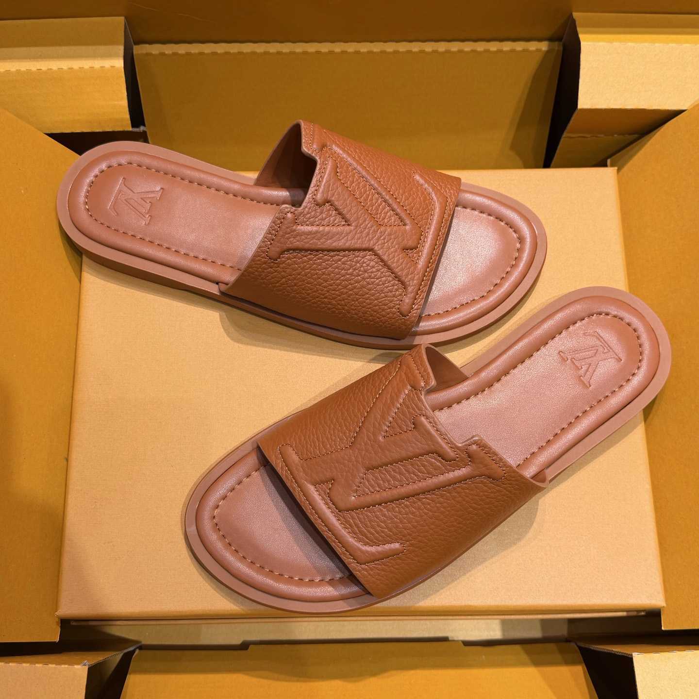 Louis Vuitton LV Portofino Mule  - DesignerGu