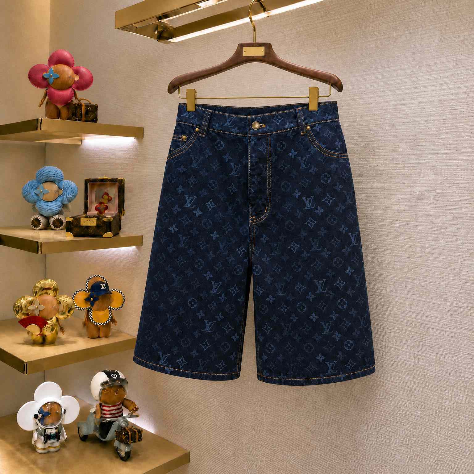 Louis Vuitton Monogram Denim Shorts 1AK6R0 - DesignerGu