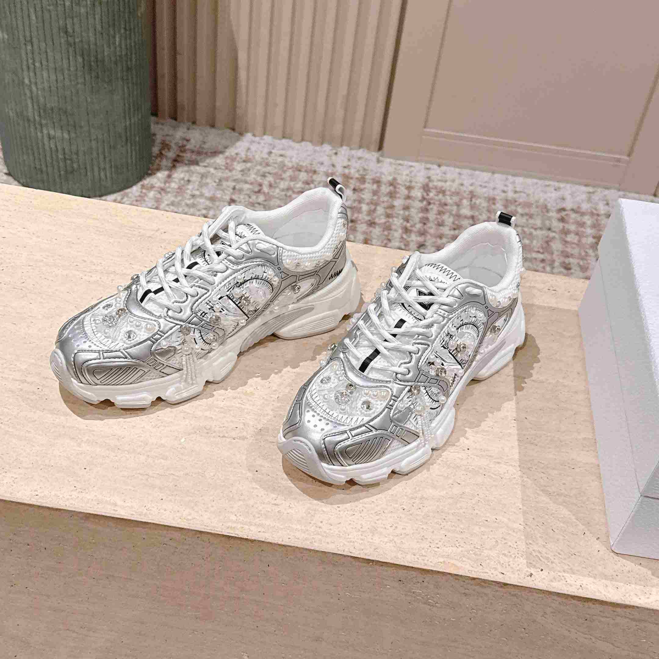 Dior Chrono Sneaker - DesignerGu