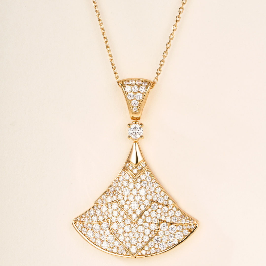 Bvlgari DIVAS’ DREAM Necklace - DesignerGu
