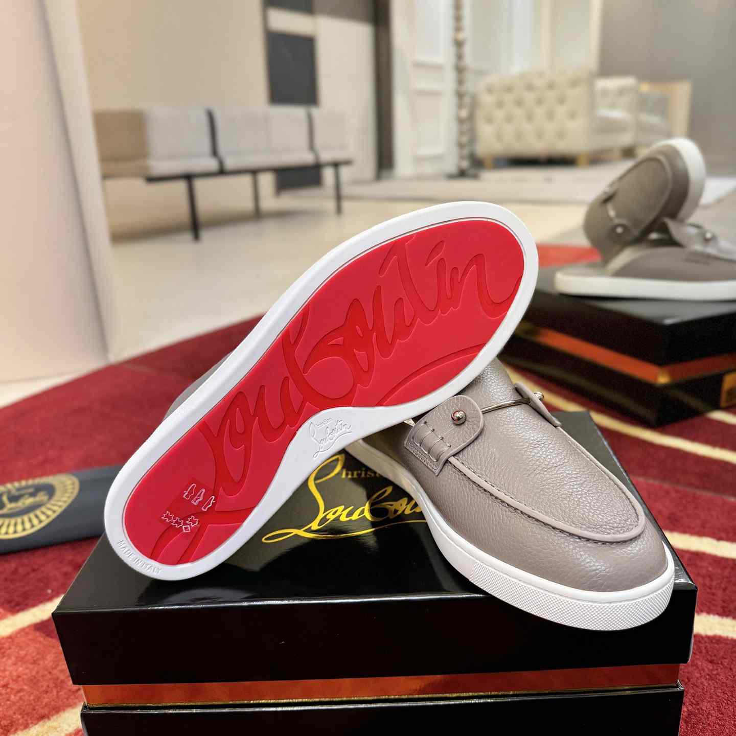 Christian Louboutin Chanme Donna Leather Boat Shoe Mules - DesignerGu