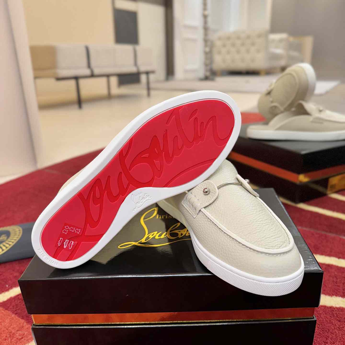 Christian Louboutin Chanme Donna Leather Boat Shoe Mules - DesignerGu