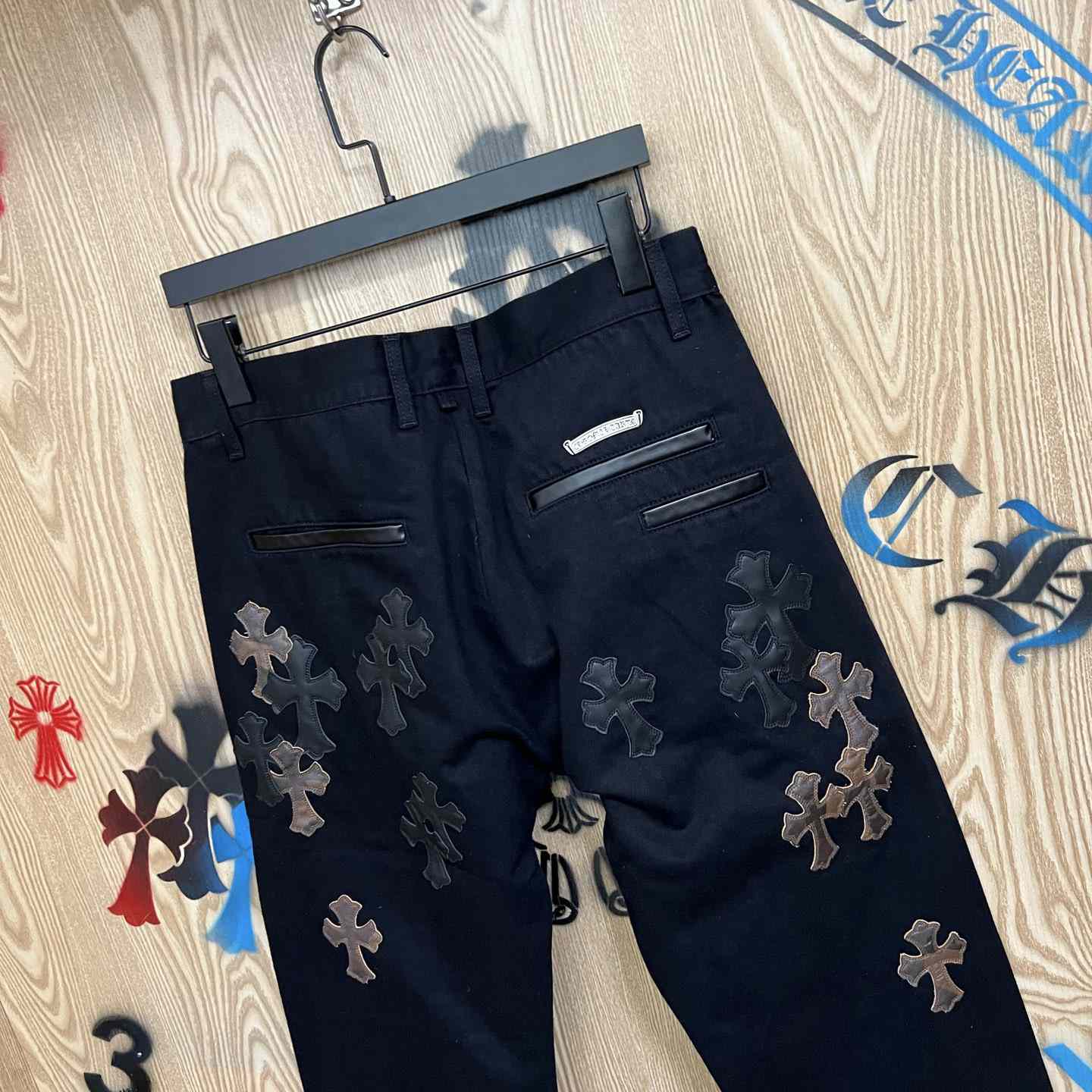 Chrome Hearts  Jeans  - DesignerGu