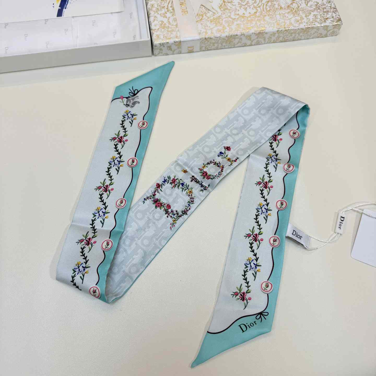 Dior Dioramour Revolution Flowers Mitzah Scarf - DesignerGu