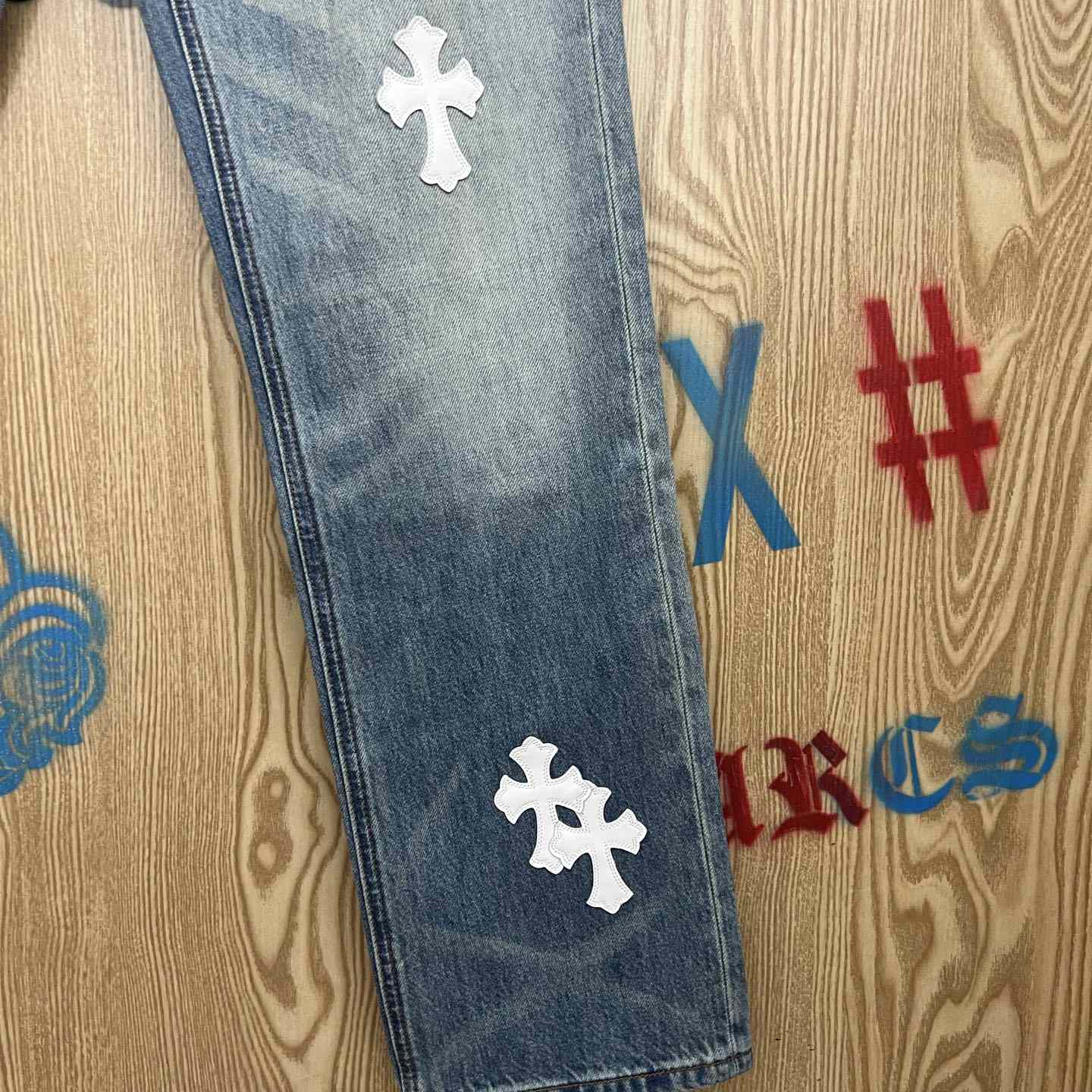 Chrome Hearts  Jeans  - DesignerGu