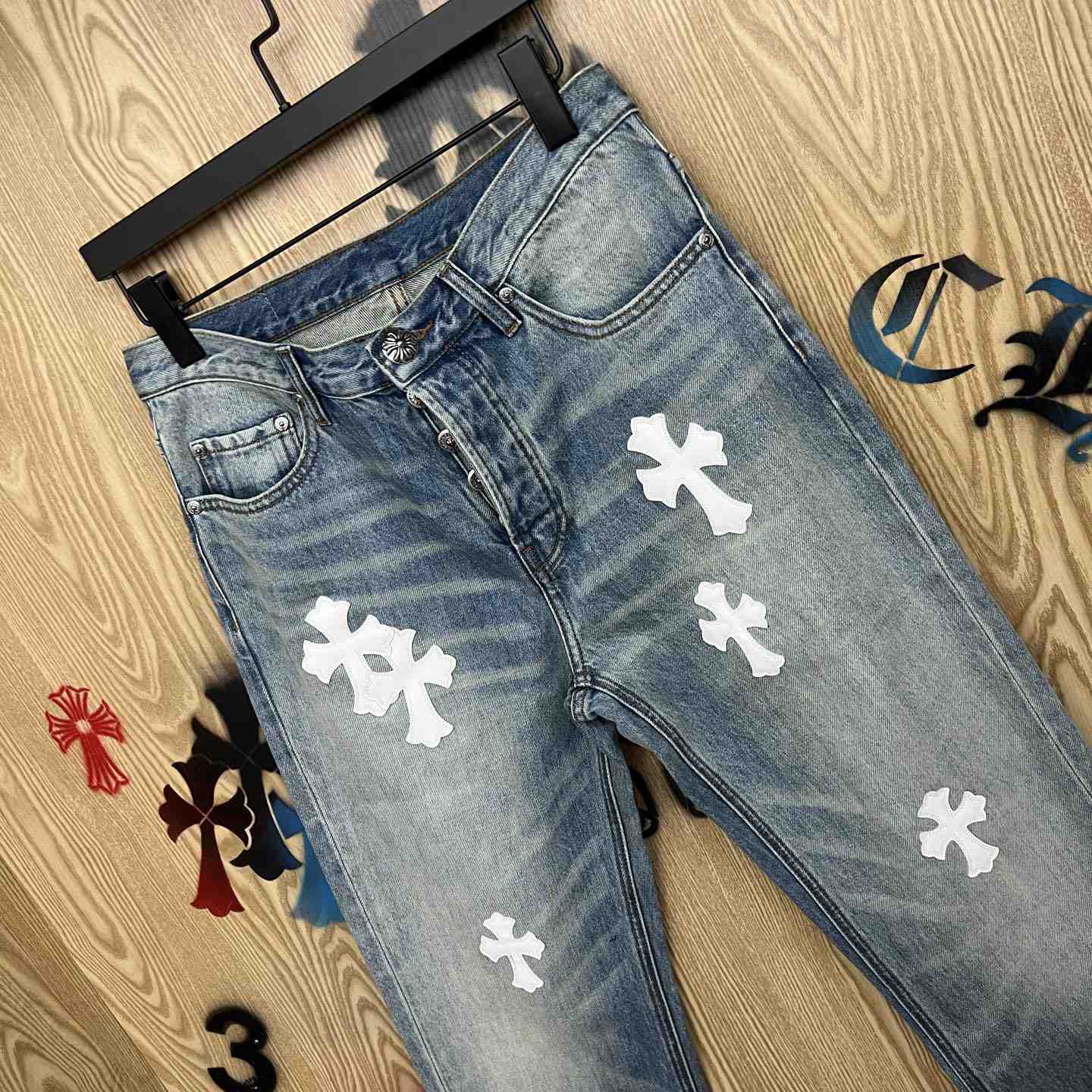 Chrome Hearts  Jeans  - DesignerGu