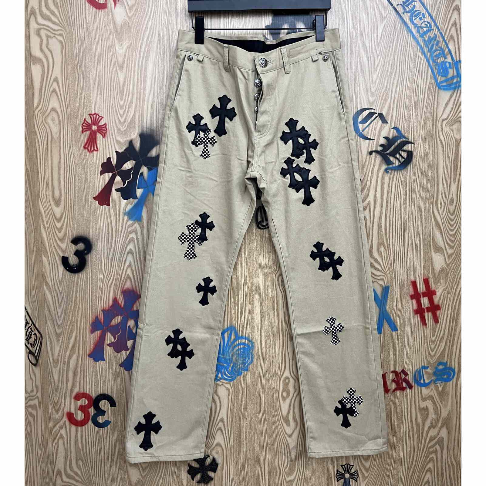 Chrome Hearts  Jeans  - DesignerGu