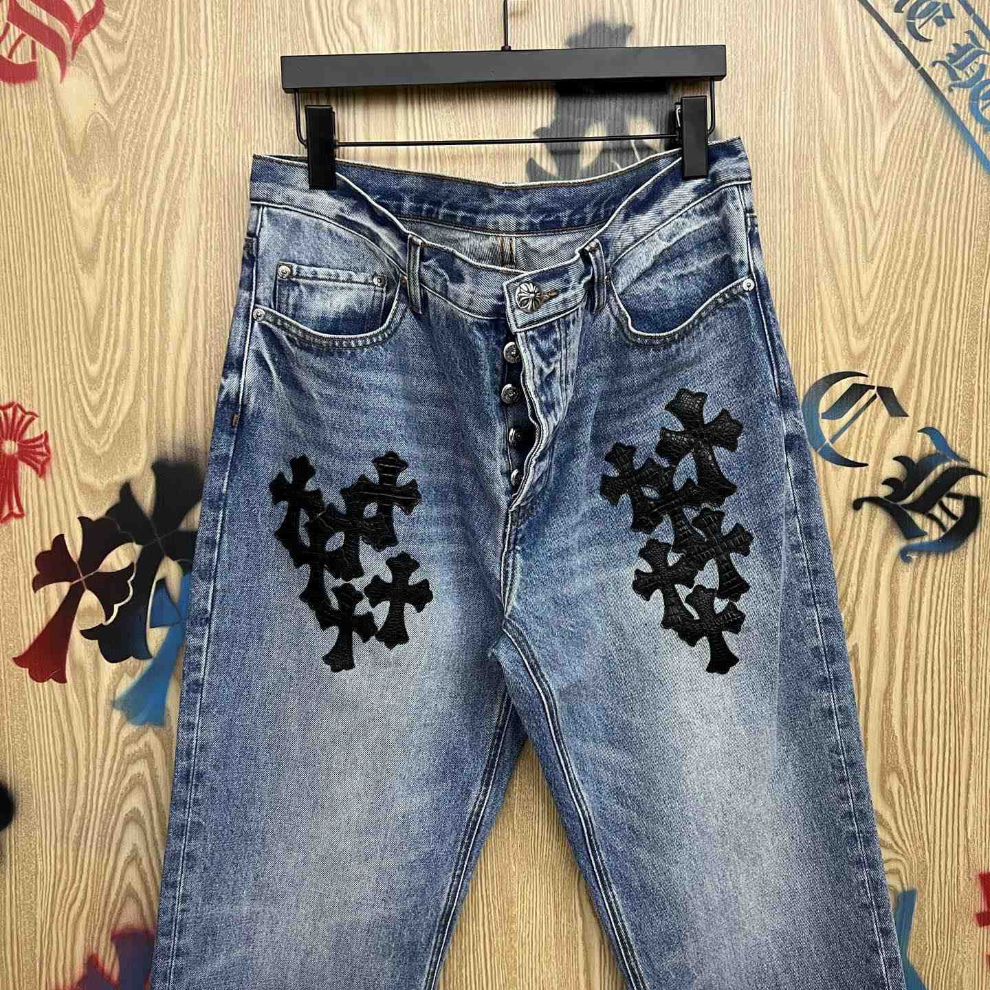 Chrome Hearts  Jeans  - DesignerGu