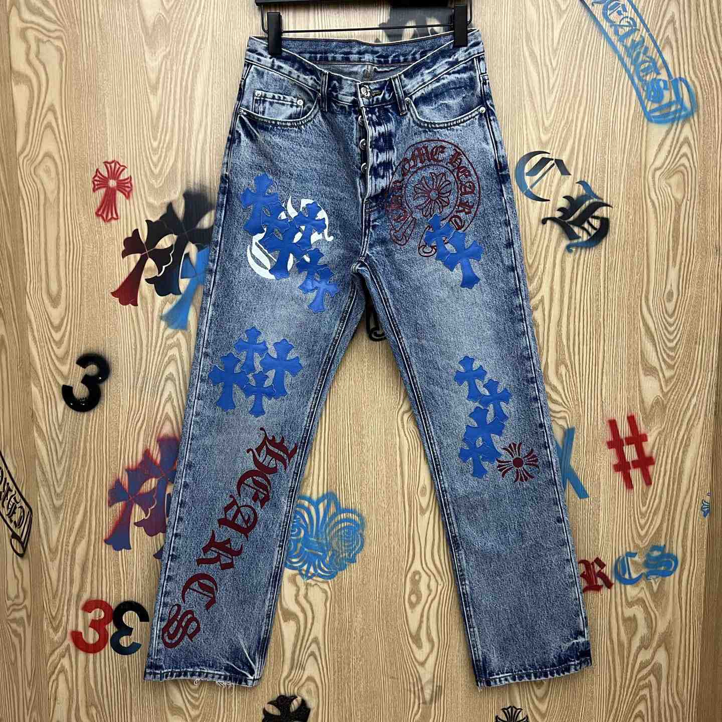 Chrome Hearts  Jeans  - DesignerGu