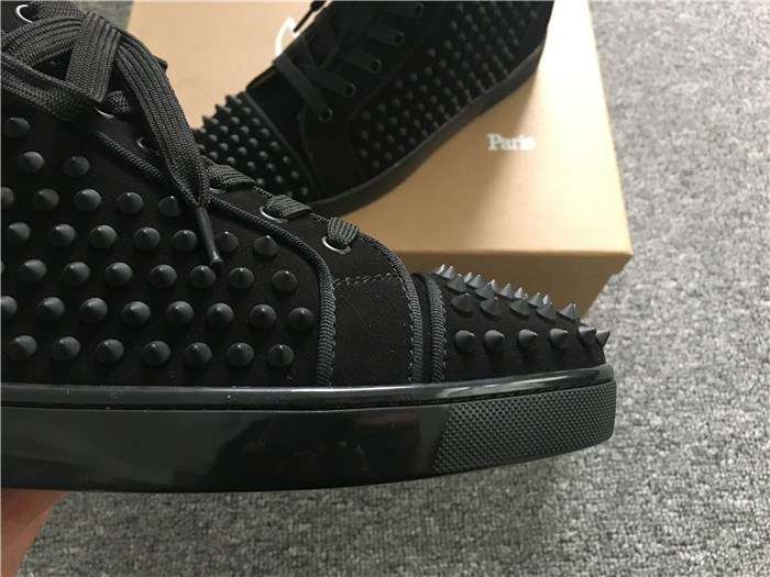 Limited Version Christian Louboutin Louis Spikes Black Orlato Suede Sneakers - DesignerGu