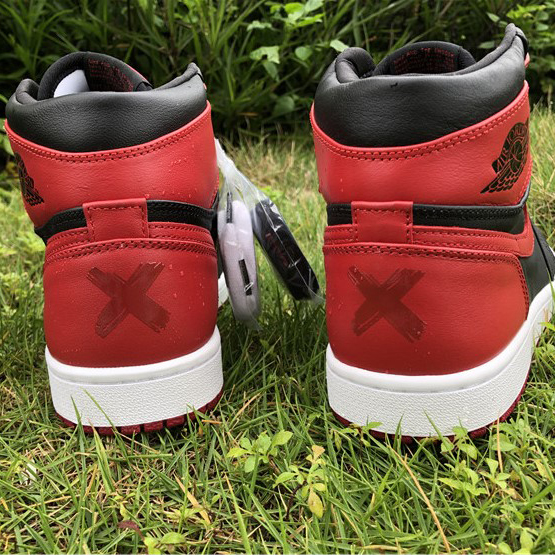 Air Jordan 1 banned - 